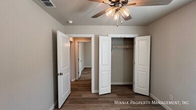7710 Elm Ave in Lubbock, TX - Building Photo - Building Photo