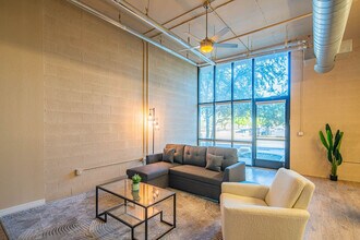 1275 E University Dr in Tempe, AZ - Building Photo - Building Photo