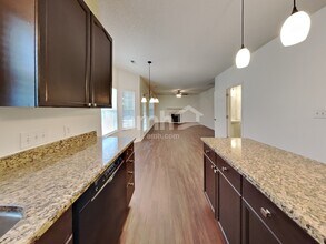 136 Currituck Ct in Mooresville, NC - Building Photo - Building Photo