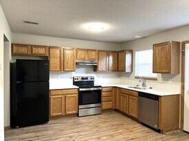 2619 E Conquest St in Wichita, KS - Building Photo