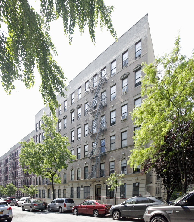 Malcom X Apartments in New York, NY - Foto de edificio - Building Photo