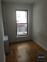 594 3rd Ave-Unit -#03 in New York, NY - Foto de edificio - Building Photo