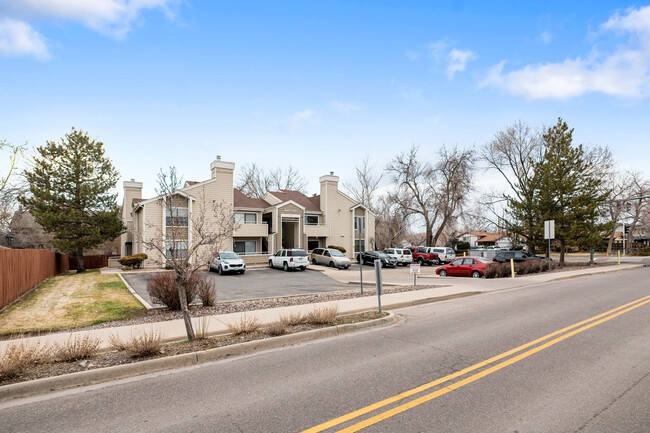 11000 W 38th Ave in Wheat Ridge, CO - Building Photo - Primary Photo