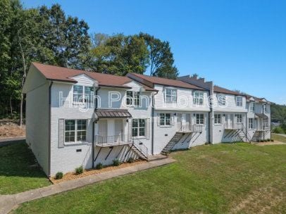 400 Gallery Ln in Chattanooga, TN - Foto de edificio - Building Photo