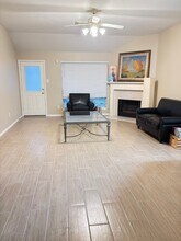 18 Tallow Hill Pl in Spring, TX - Building Photo - Building Photo