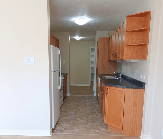 Woodbury Gardens in Fredericton, NB - Building Photo - Building Photo