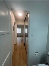 2419 Arizona Ave in Santa Monica, CA - Foto de edificio - Building Photo