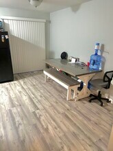 557 E Division St in Lockport, IL - Building Photo - Building Photo