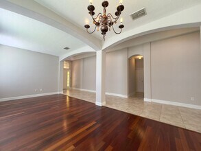 2000 Chapman Oaks Dr in Oviedo, FL - Building Photo - Building Photo