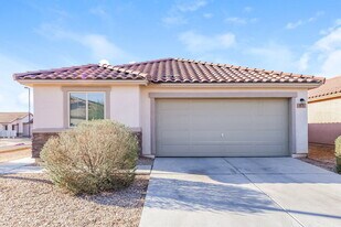 83 6th Ave W in Buckeye, AZ - Building Photo
