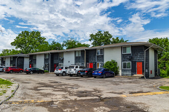 Pagoda Condominiums in Nashville, TN - Building Photo - Building Photo