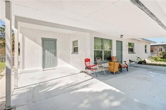 3026 2nd St in Ft. Myers, FL - Building Photo - Building Photo