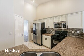 5345 Greta Garbo St in North Las Vegas, NV - Building Photo - Building Photo