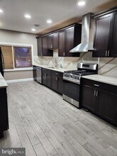 210 White Horse Pike in Oaklyn, NJ - Building Photo - Building Photo