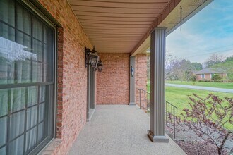 107 Geers Ct in Lebanon, TN - Building Photo - Building Photo