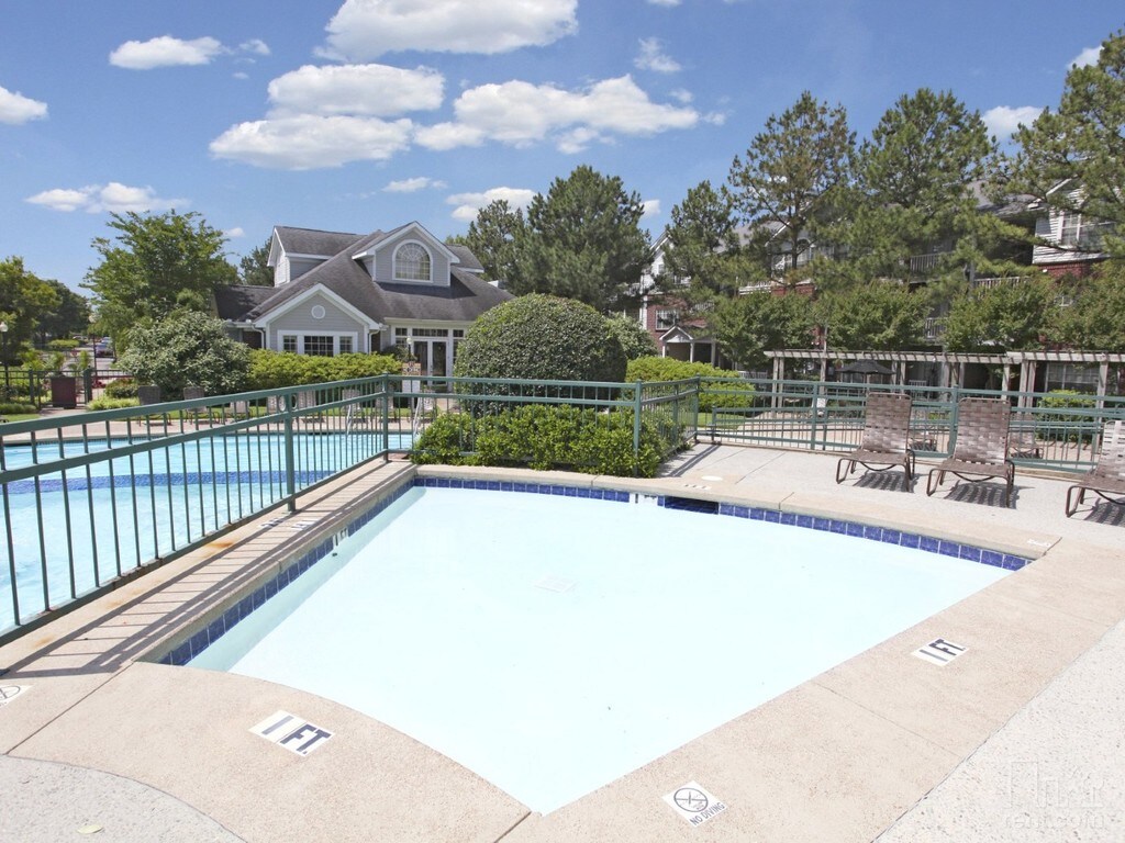 Enclave at Wolfchase Cordova, TN Apartments