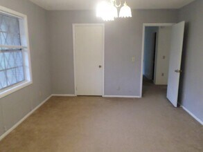 1880 Dauphin St Ext in Enterprise, AL - Building Photo - Building Photo