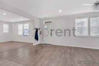 30970 NW Turel Dr in North Plains, OR - Building Photo - Building Photo