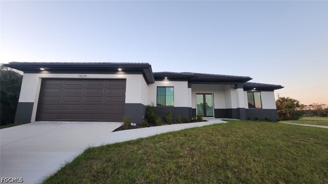 16229 Cape Horn Blvd in Punta Gorda, FL - Building Photo - Building Photo