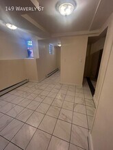 149 Waverly St in Yonkers, NY - Building Photo - Building Photo