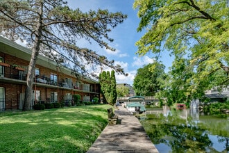 Pirate Island Apartments in Monona, WI - Building Photo - Building Photo