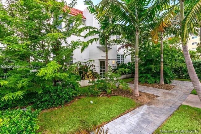 1410 Euclid Ave in Miami Beach, FL - Building Photo - Building Photo