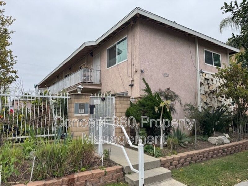 1120 Olive Ave in Long Beach, CA - Building Photo