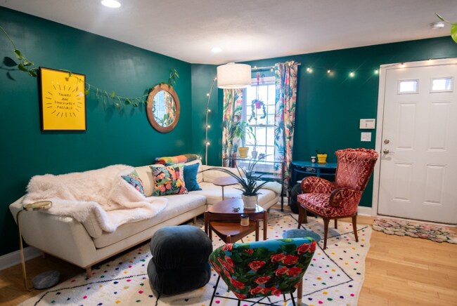 40 Brattle St in Arlington, MA - Foto de edificio - Building Photo