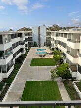 8701 Delgany Ave, Unit 0 in Playa Del Rey, CA - Building Photo - Building Photo