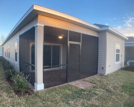 570 Tynes Blvd in Middleburg, FL - Building Photo - Building Photo