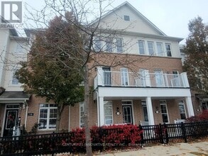 116 Harbourside Dr in Whitby, ON - Building Photo - Building Photo