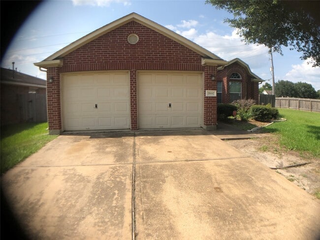 18442 S Wimbledon Dr in Katy, TX - Building Photo - Building Photo
