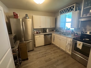 721 Thompson Dr in Lake Dallas, TX - Building Photo - Building Photo