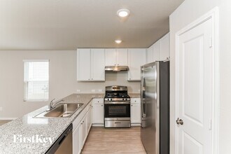 8515 Western Tanager in San Antonio, TX - Building Photo - Building Photo