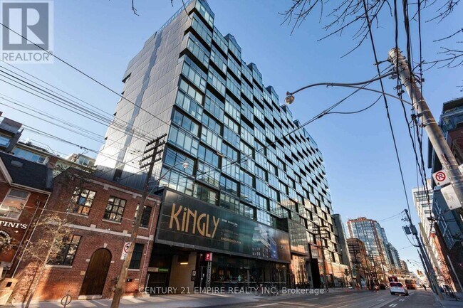 629-1629 King St W