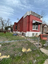 4043 Camellia Ave in St. Louis, MO - Foto de edificio - Building Photo