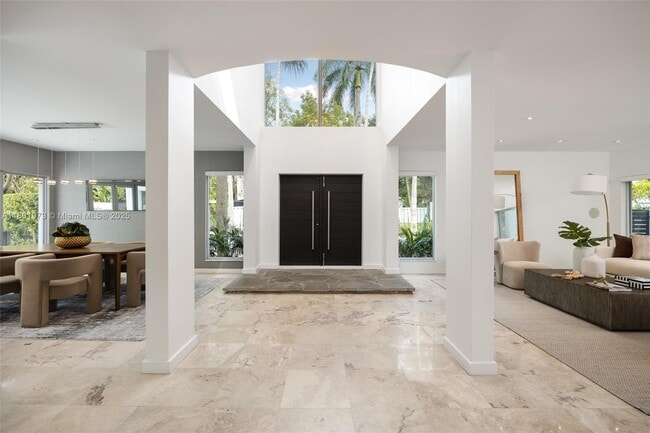 1888 Crystal Terrace in Miami, FL - Building Photo - Building Photo
