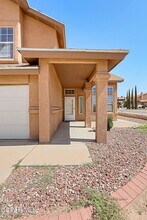 12193 Sun Arbor Pl in El Paso, TX - Building Photo - Building Photo