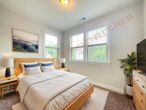1395 Town Home Dr in Apex, NC - Building Photo - Building Photo