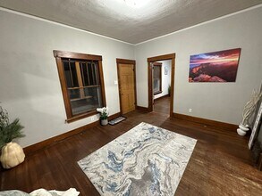 112 Madison St in Waterloo, IA - Building Photo - Building Photo