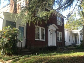 607 E 6th St, Unit D in Little Rock, AR - Building Photo