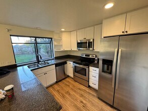 3744 Via Picante in La Mesa, CA - Building Photo - Building Photo