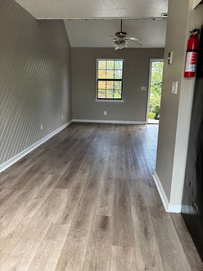 402 Alice Dr in East Ridge, TN - Building Photo - Building Photo