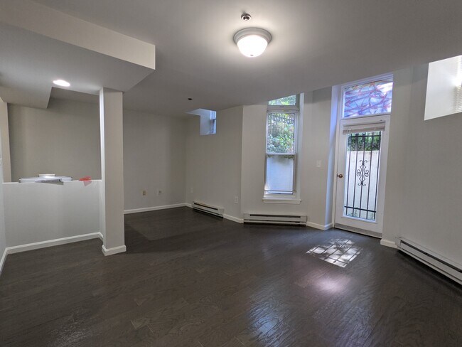 property at 19 Queensberry St
