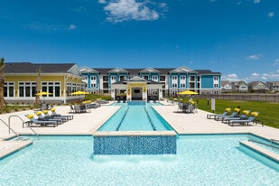 Stella by the Bay in Corpus Christi, TX - Building Photo