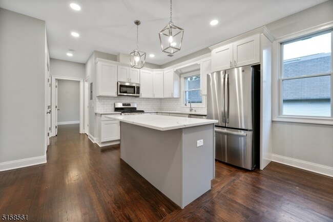 31 Carmer Ave in Belleville, NJ - Building Photo - Building Photo