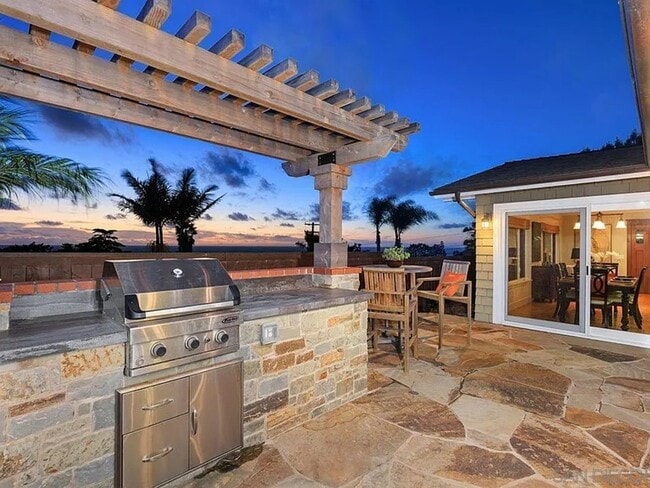 335 10th St in Del Mar, CA - Building Photo - Building Photo