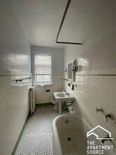 911 Elmwood Ave in Evanston, IL - Building Photo - Building Photo