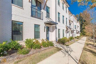 4010 Maypop Ln in Roswell, GA - Building Photo - Building Photo