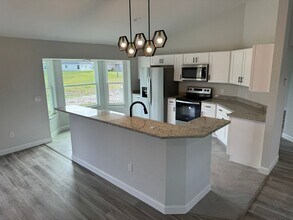2690 SE 75th Blvd in Bushnell, FL - Building Photo - Building Photo